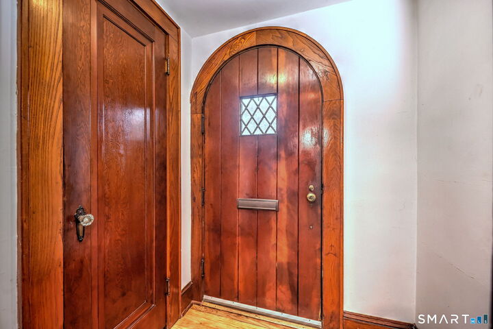 Property Photo: 125 Glenridge Road East CT 06614