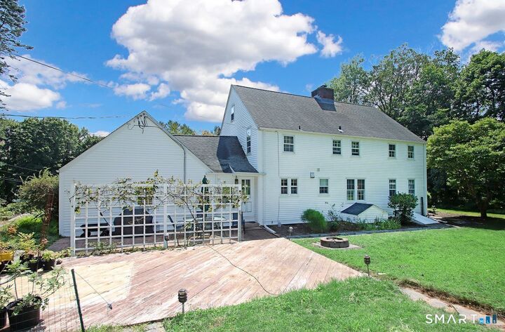 Property Photo: 1670 Hartford Turnpike CT 06473