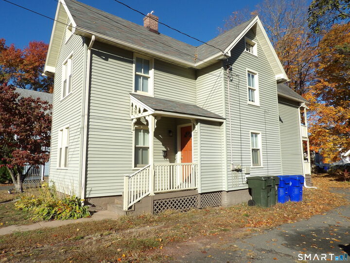 Property Photo:  32 Wells Avenue  CT 06108 