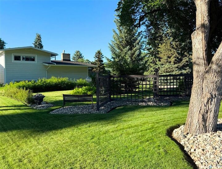 Property Photo:  1183 George Street E  SK S9H 1Z5 