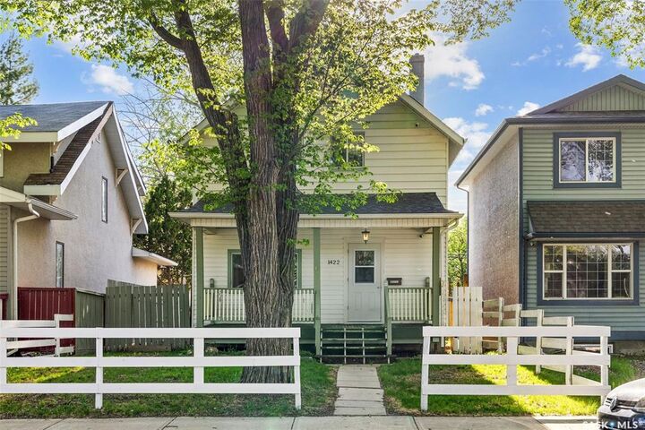 1422 Cameron Street — photo 1