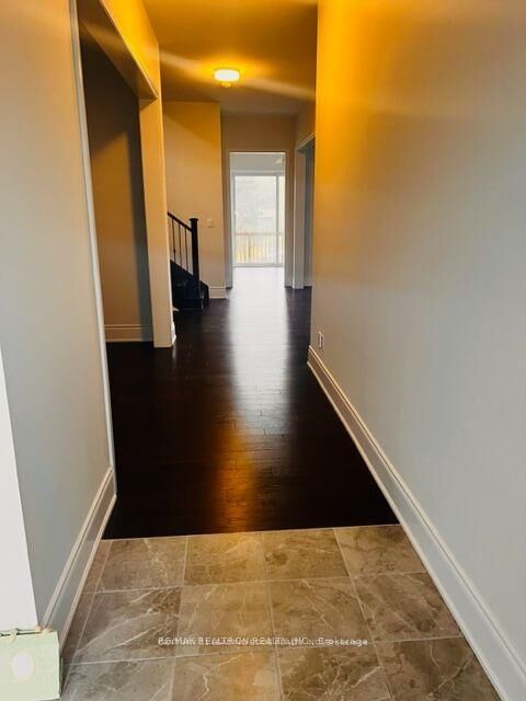Property Photo:  184 Sunset Vista Court  ON L4G 3Y1 