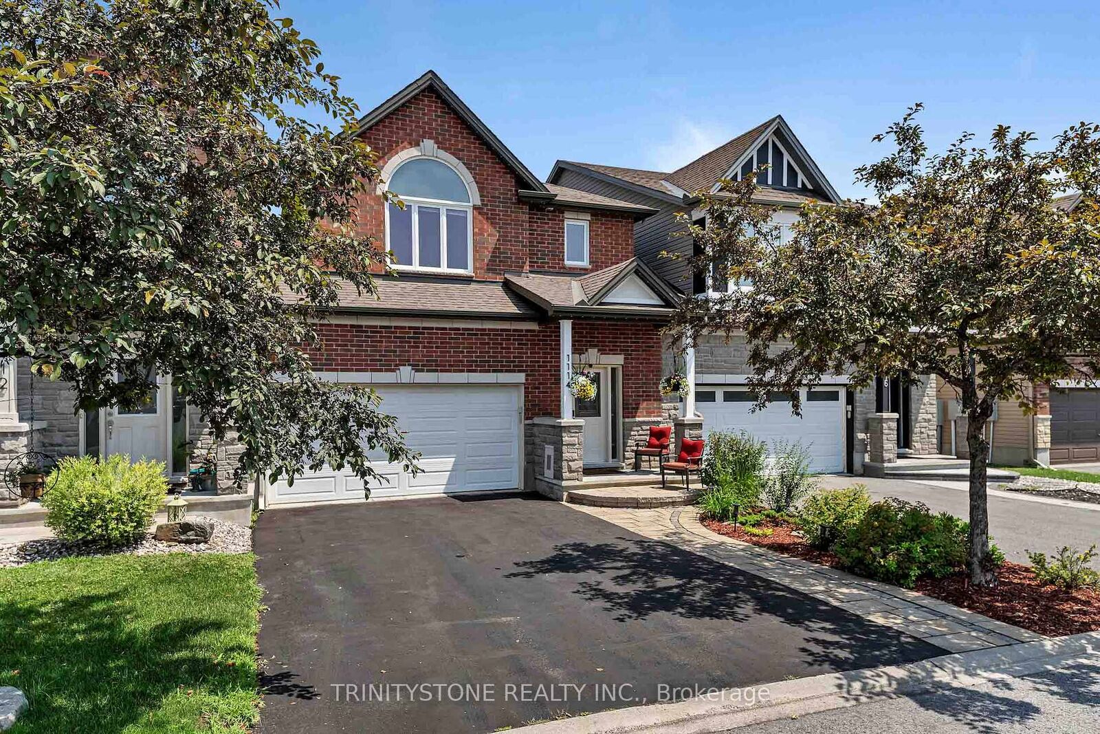 Property Photo:  1114 Northgraves Crescent  ON K2M 0C7 