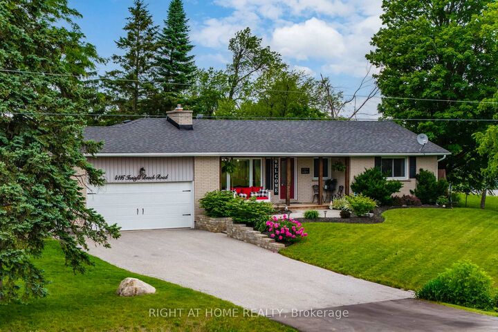 4116 Innisfil Beach Road — photo 1