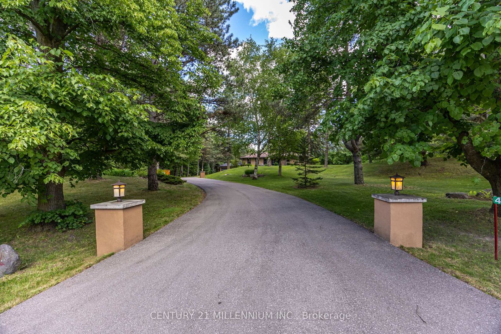 Property Photo: 44 Gibson Lake Drive ON L7E 4B2
