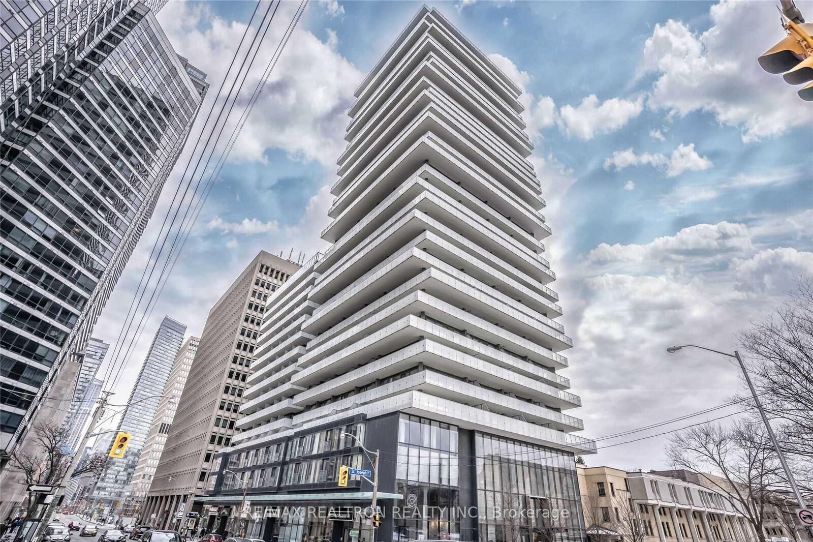 Property Photo:  57 St Joseph Street 406  ON M5S 0C5 