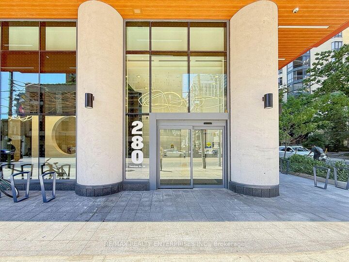 Property Photo: 280 Dundas Street W 514 ON M5T 1V4