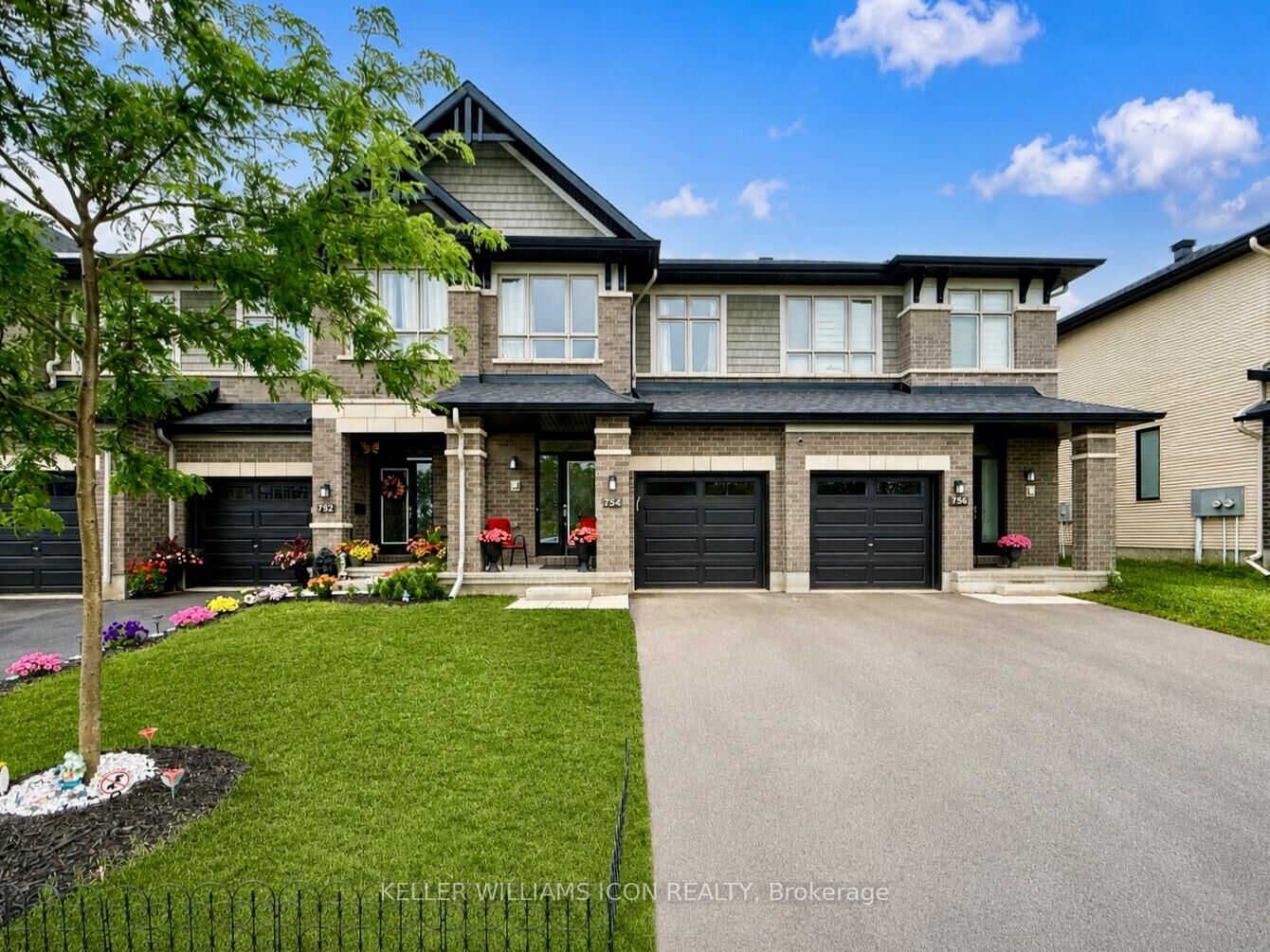 Property Photo: 754 Borbridge Avenue ON K4M 0E7