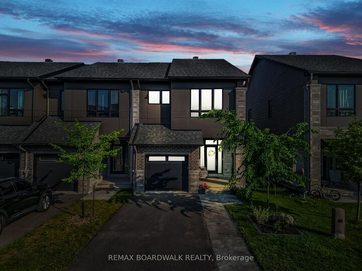 Property Photo: 232 Bristol Crescent ON K0G 1J0