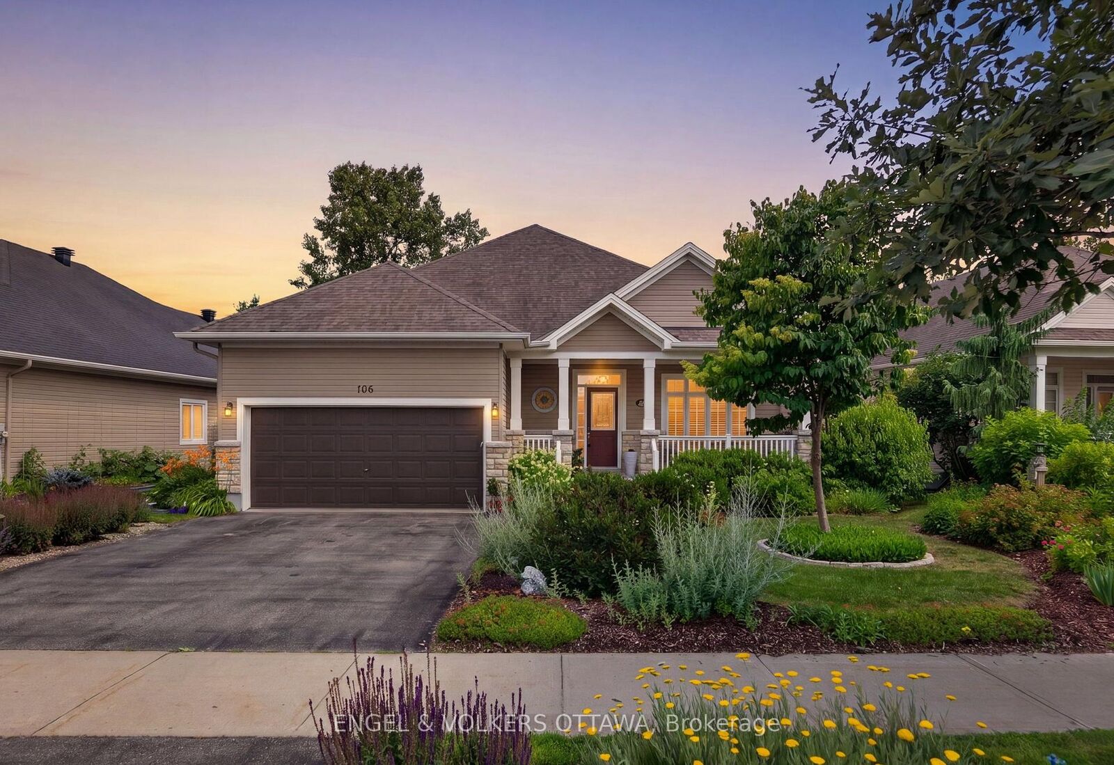 Property Photo: 106 Equinelle Drive ON K0G 1J0