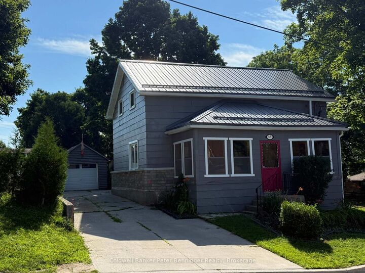 Property Photo:  85 1st Avenue N  ON N0G 1L0 