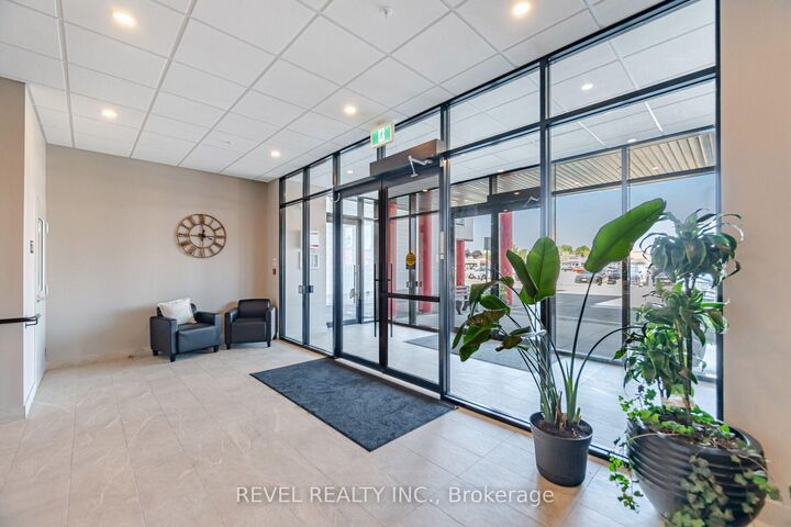 5 Hamilton Street N 214 — photo 1
