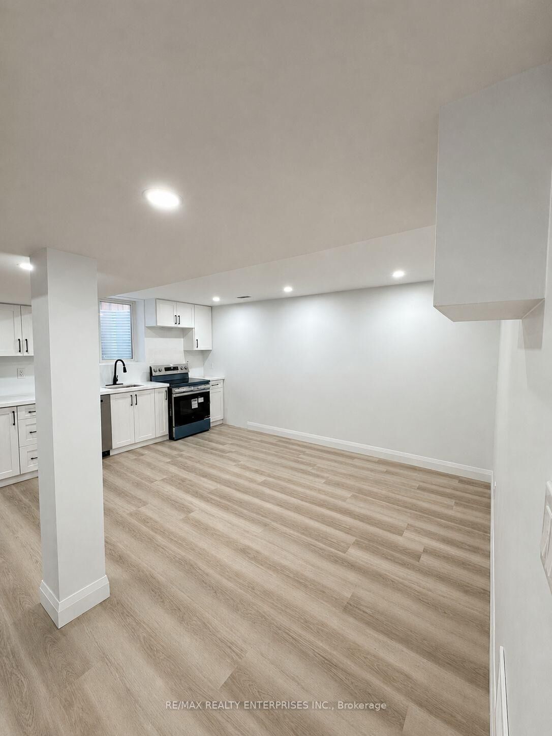 Property Photo: 154 Thames Way Basement ON L0R 1W0