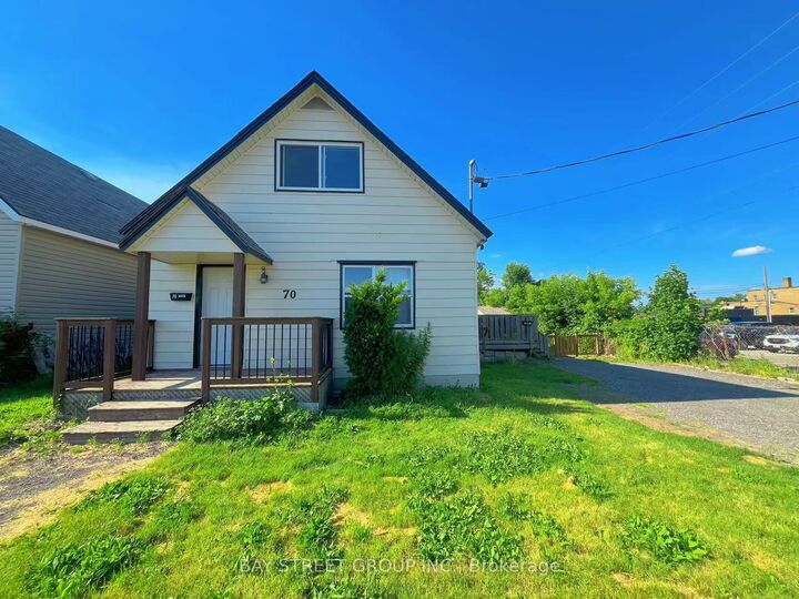 Property Photo:  70 Courtwright Street  ON L2A 2R7 