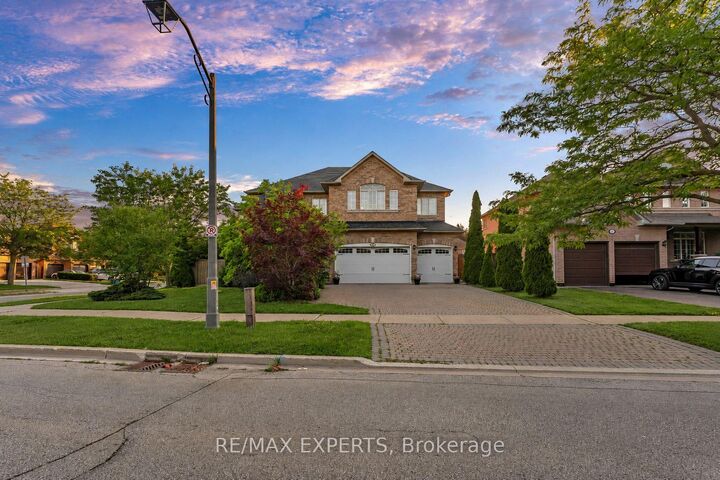 110 Velmar Drive — photo 1