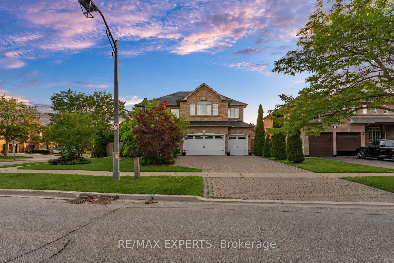 Property Photo: 110 Velmar Drive ON L4L 8W4