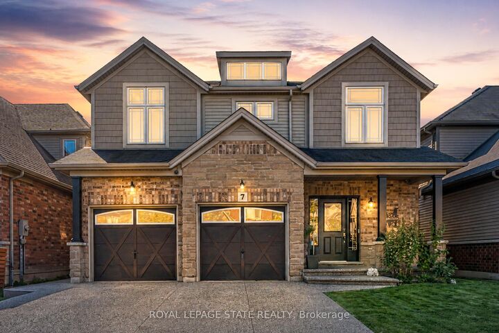 7 Kinsman Drive — photo 1