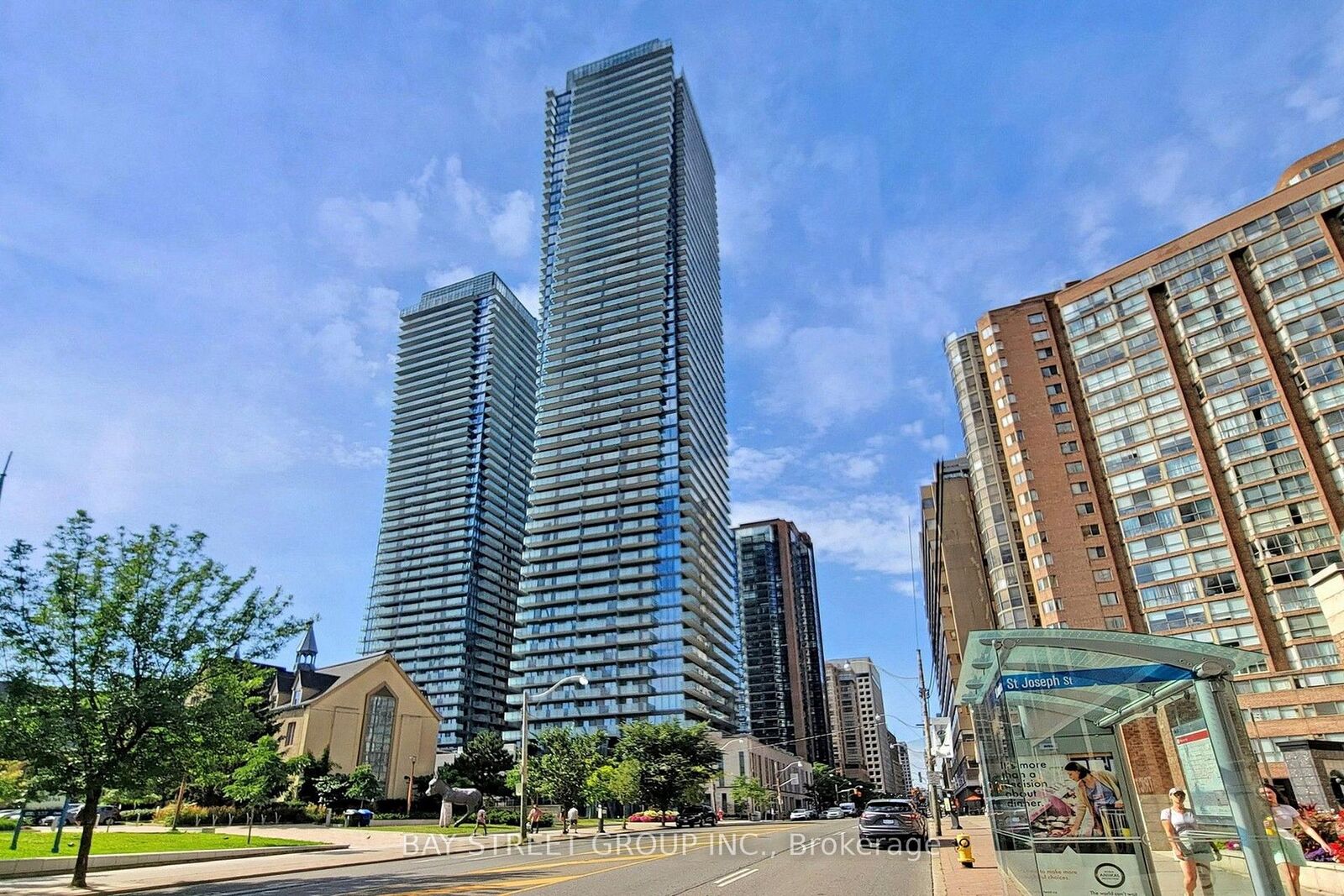 Property Photo: 1080 Bay Street Unit 2305 ON M5S 0A5