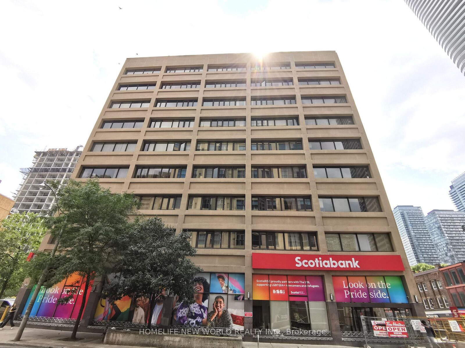 Property Photo:  555 Yonge Street 513  ON M4Y 3A6 