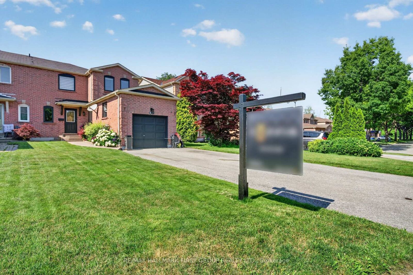 Photo de la propriété: 47 Rollo Drive ON L1S 7E2