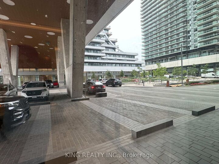 Property Photo:  20 Shore Breeze Drive 1603  ON M8V 0C7 