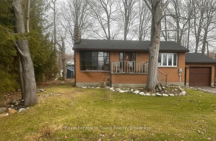 26 Dundee Drive — photo 1