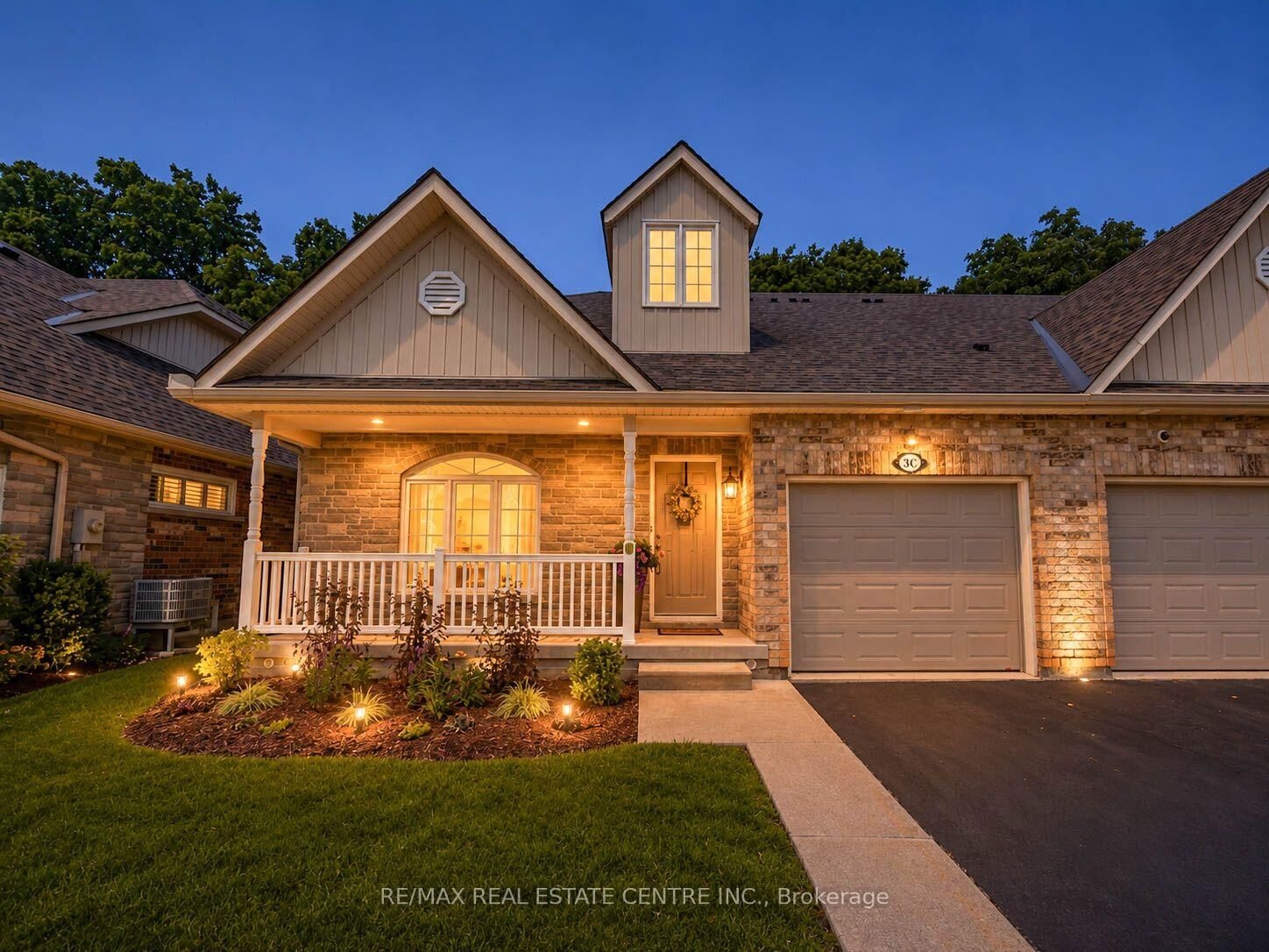Property Photo:  350 Doon Valley Drive 3C  ON N2P 2M9 
