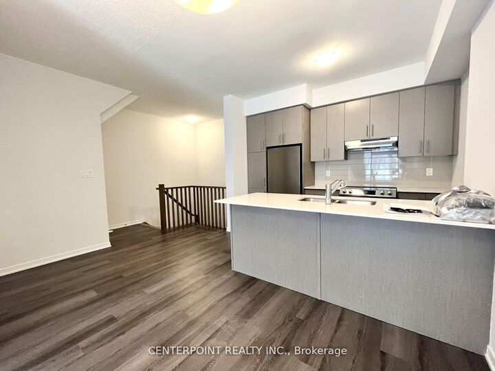 Property Photo:  15 William Jackson Way 40  ON M8V 0J8 