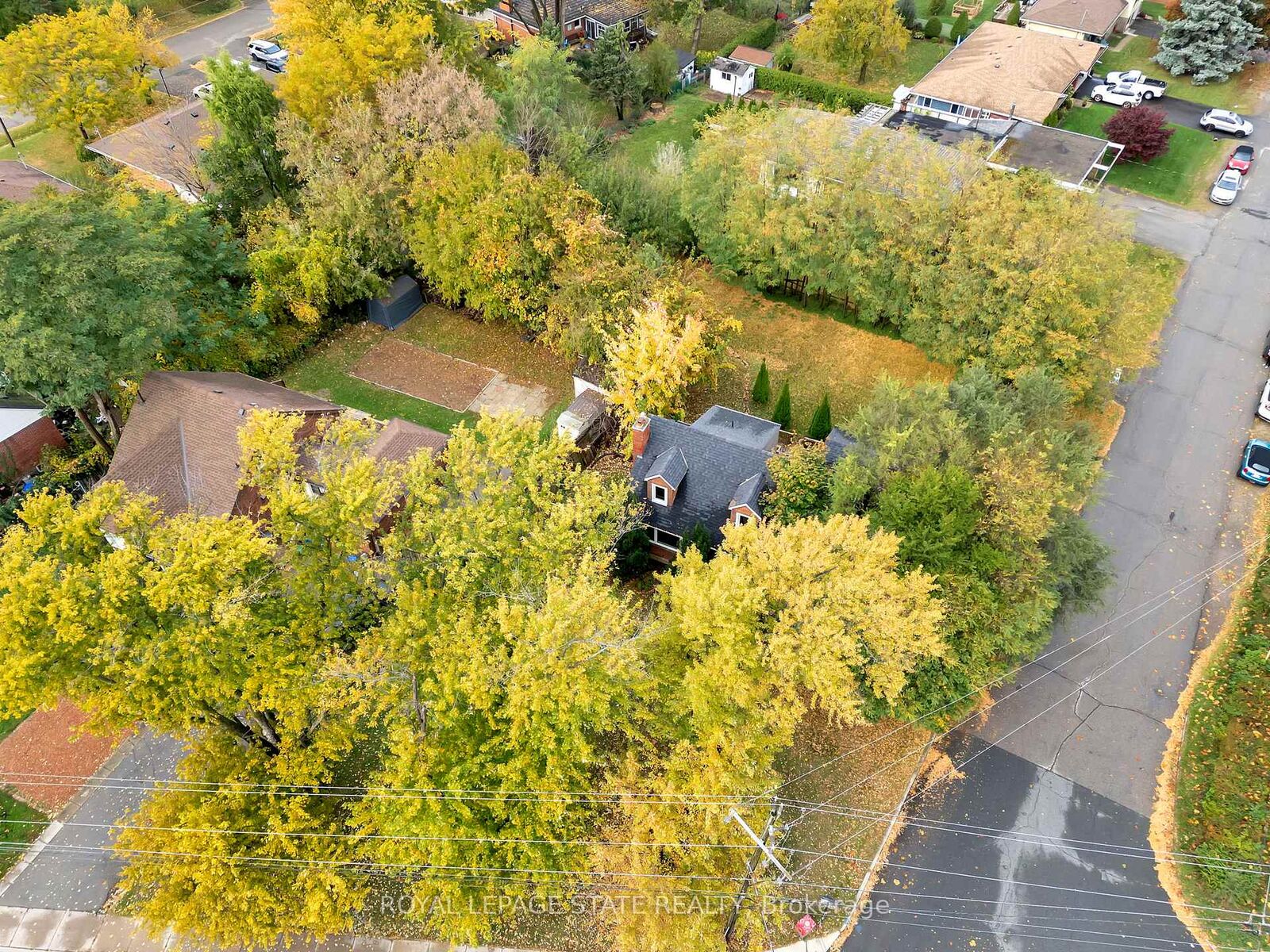 Property Photo: 121 King Street E ON L8G 1L2