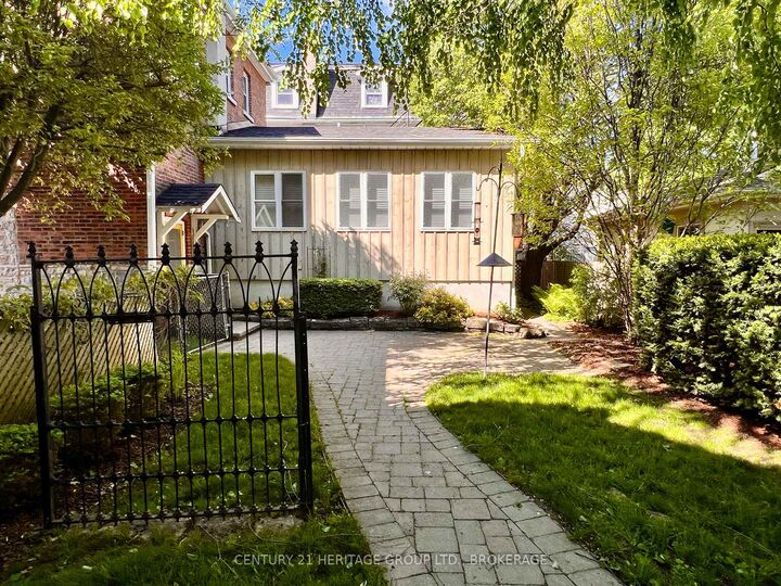 Property Photo: 25 Wellington Street ON K7L 3B9