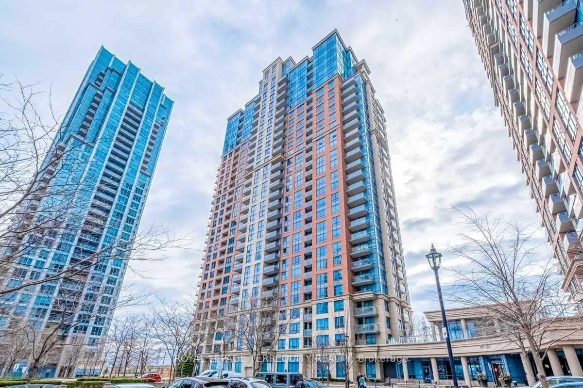 Property Photo: 25 Viking Lane 657 ON M9B 0A1