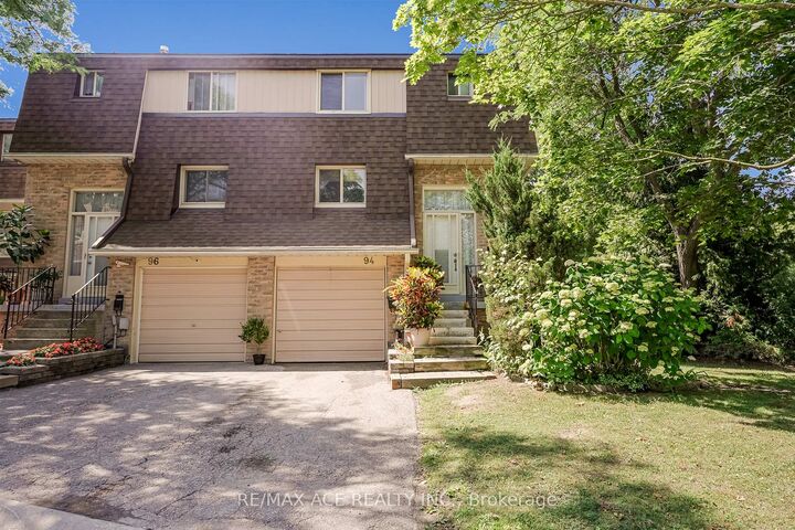 Property Photo: 371 Orton Park Road 94 ON M1G 3V1