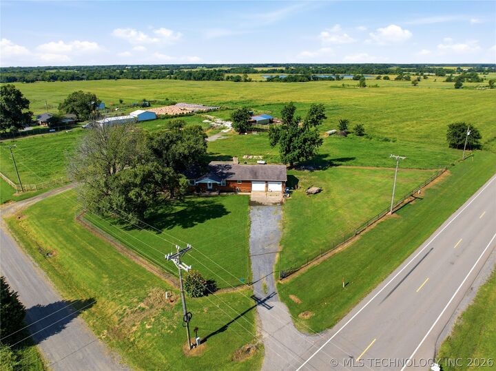 Property Photo:  7405 Wainwright Road  OK 74450 