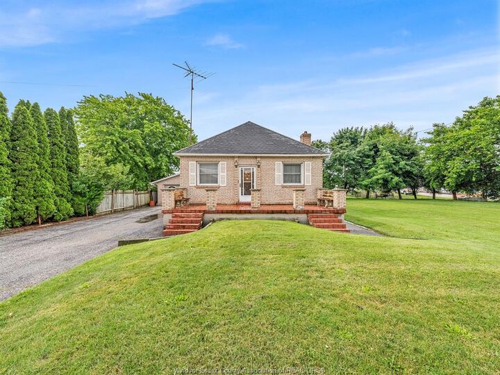 Property Photo: 534 Mersea 3 Road ON N8H 3V5