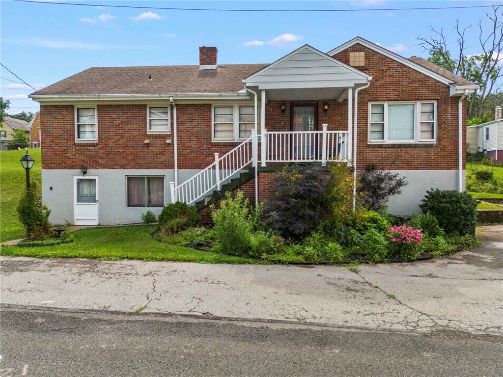 Property Photo:  305 Glenn Ave  PA 15317 