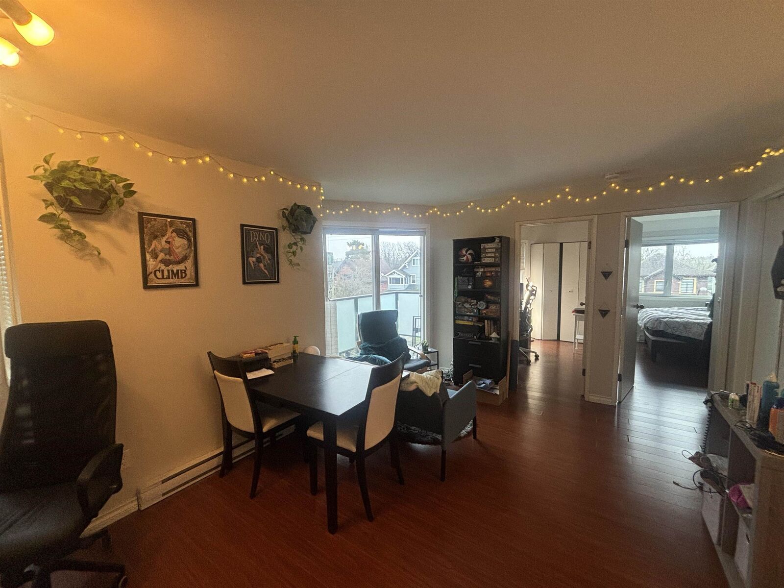 Property Photo: 2365 W 5th Avenue 302 BC V6K 1S6