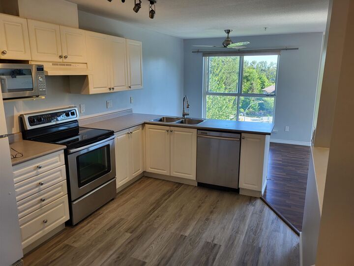 Property Photo: 22230 North Avenue 505 BC V2X 2L5