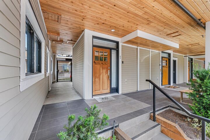 Property Photo: 3993 Chatham Street 1 BC V7E 2Z6