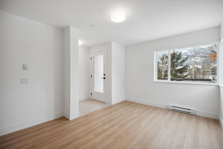 Property Photo: 38087 Helm Way BC V8B 1E6
