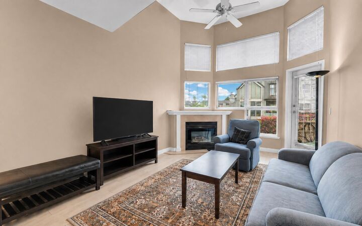 Property Photo: 70 Richmond Street 303 BC T6W 2N4