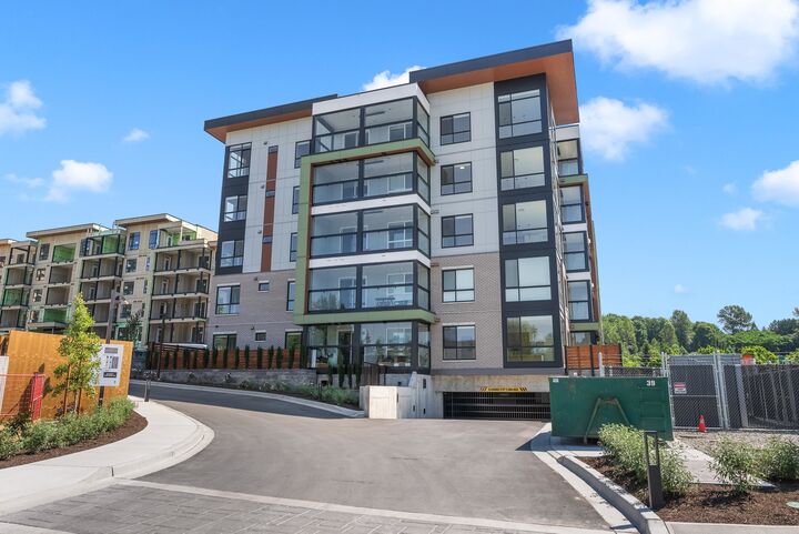 Property Photo: 34395 Gladys Avenue 214 BC V2S 0R4
