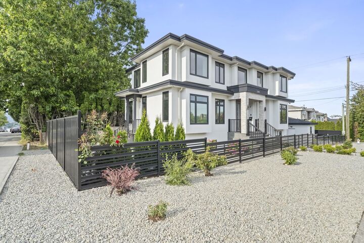 Property Photo: 3709 Avondale Street BC V5G 1N8