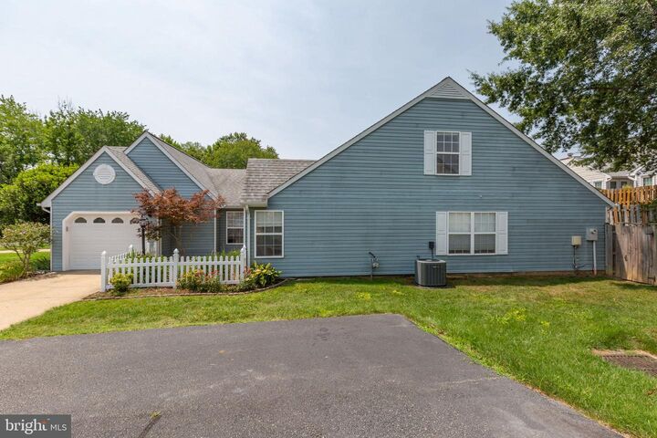 Property Photo: 11248 Summerlake Boulevard VA 22407