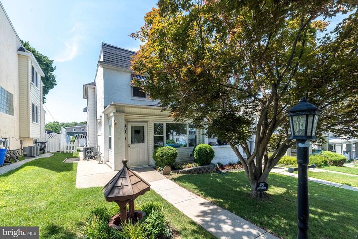 Property Photo:  405 W Eleventh Avenue  PA 19428 