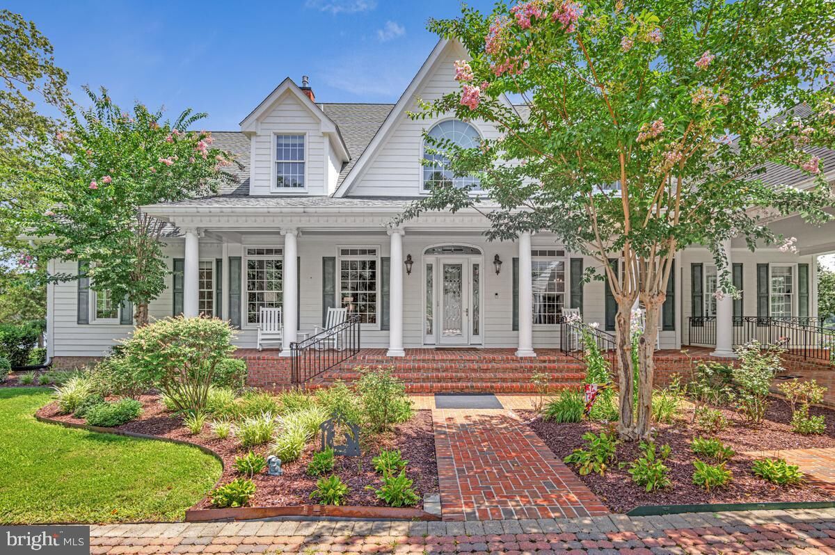 Property Photo: 40111 Army Way MD 20650