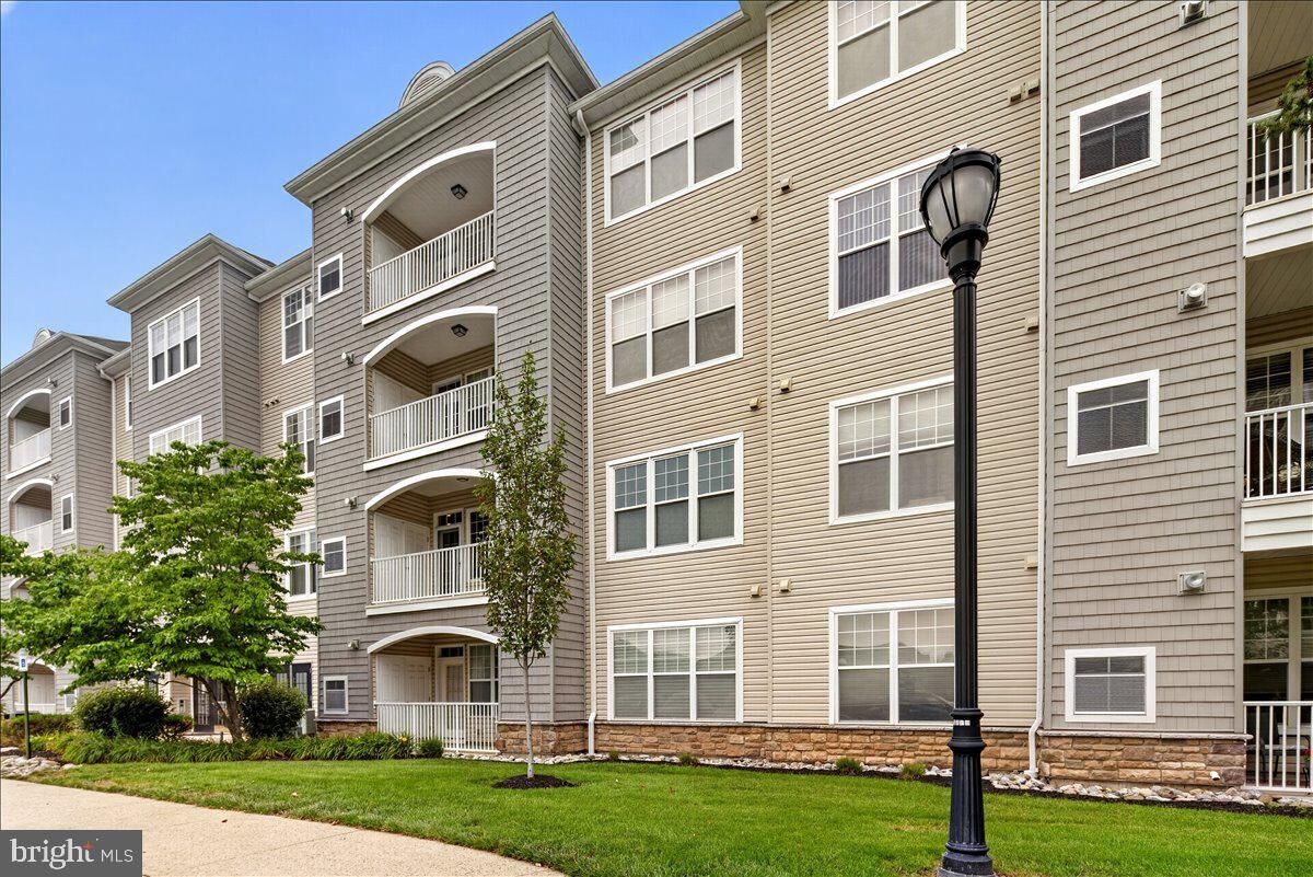 Property Photo:  425 Masterson Court  NJ 08618 