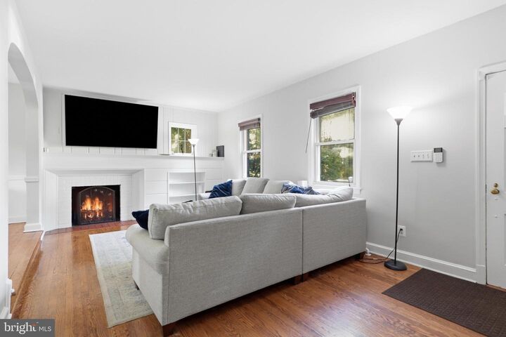 Property Photo: 10211 Sutherland Road MD 20901
