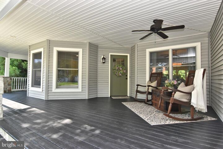 Property Photo:  423 Seagull Drive  DE 19958 