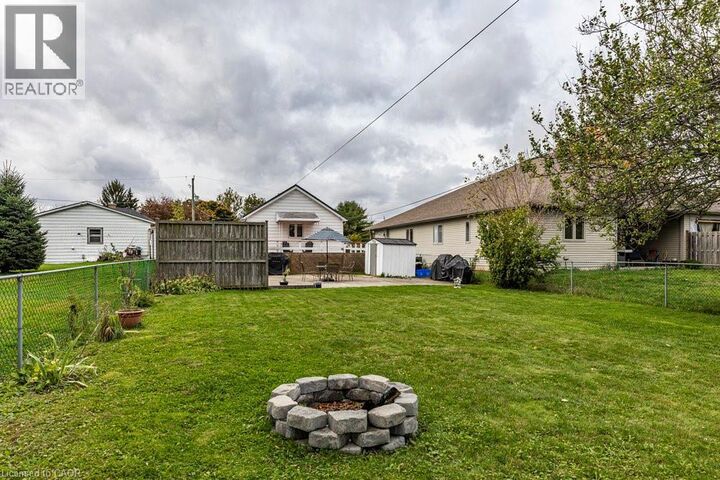Property Photo: 259 Metcalfe Street North ON N3Y 3Y1