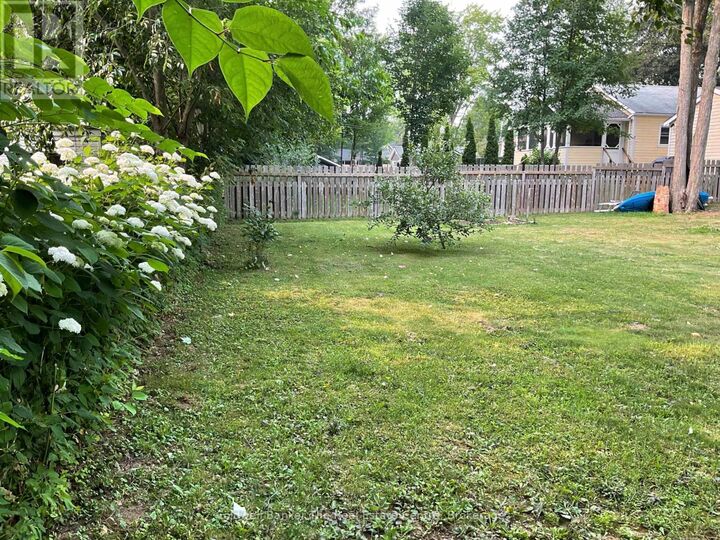 Property Photo:  365 Pinegrove Street  ON P1P 1L6 